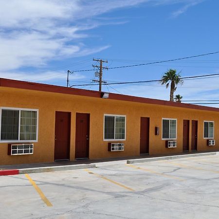 A Nights Inn Ridgecrest Kültér fotó